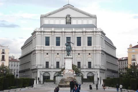 Tour libre Madrid de los Austrias - Teatro real